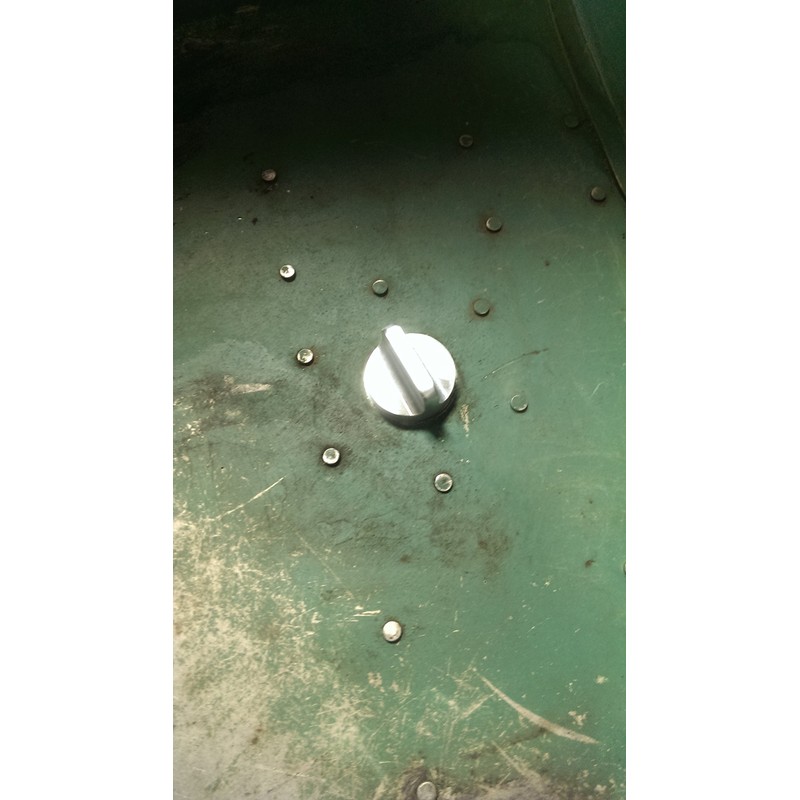 Vintage Crestliner Boats Drain Plug (in Floor)