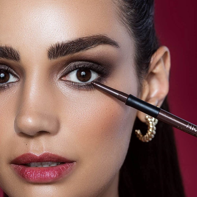 ARTDECO Mineral Eye Styler - Long-lasting Eyeliner with Integrated Sharpener