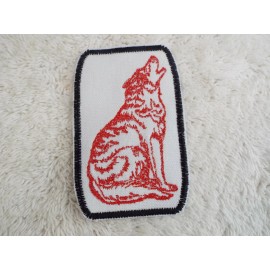 Handmade Red Howling Wolf Coyote Dog 3-3/4" Embroidery Iron-on Custom Patch (E40)