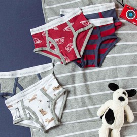 Burt's Bees Baby Baby Toddler Boys' Underwear, Organic Cotton, Tag-Free Comfort Briefs, Firefighter Hats, 2-3T