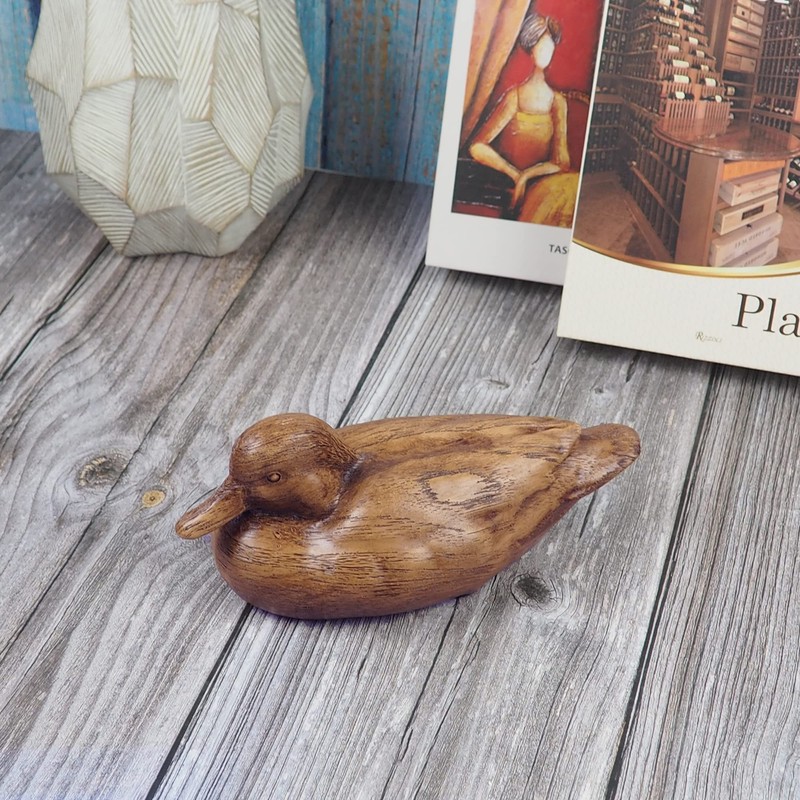 Hymmah Duck Home Decor Statue Rustic Home Decorations for Living