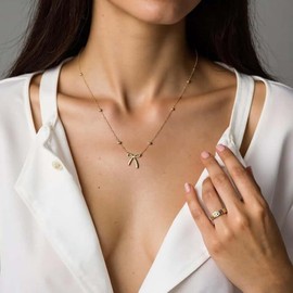 Qiansail Bow Necklace Fashion Bow Pendant Necklaces Cute Bead Choker Chain Jewelry Gifts Stocking Stuffers for Women (Gold)