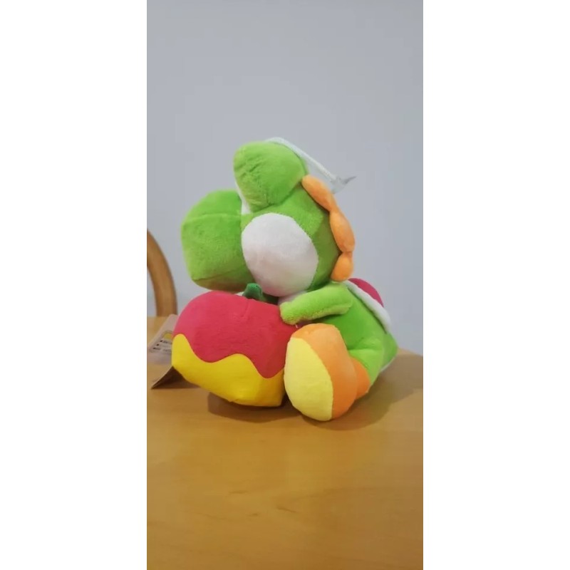 Jextech Muñeco De Peluche Yoshi Con Manzana Mario Bros Detalle
