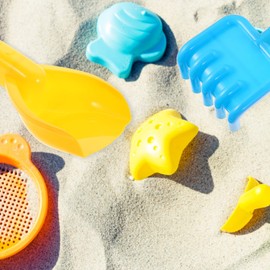 Kisangel Pack of 12 Beach Sand Shovels, Plastic Sand Shovels, Beach Toy Shovels for Children, Toddlers, Boys, Girls, Fun Birthday Party Favours