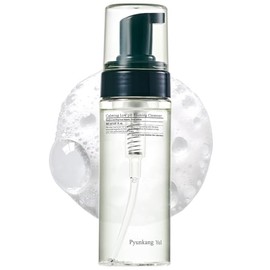 Pyunkang Yul- [Limpieza suave y equilibrada] Espuma de pH bajo para pieles con problemas, elimina el sebo, el protector solar y el polvo, dejando la p
