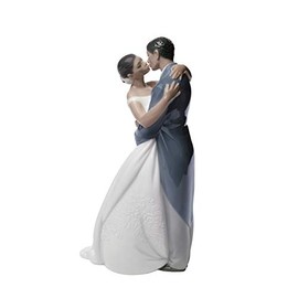 NAO A Kiss Forever (Tm). Porcelain Bride and Groom (Wedding) Figure.