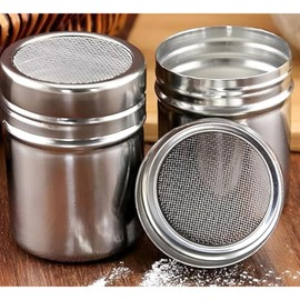 EOMECUIGAO Stainless Steel Powder Shaker 2PCS Powder Dispenser with Dust Cap Cocoa Powder Dispenser Pepper Shaker Barbecue Seasoning Bottle Coffee Utensils