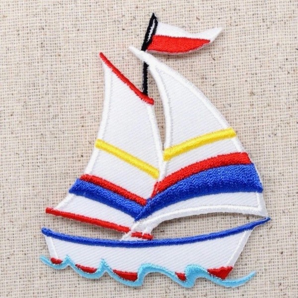 Wholesale Applique Iron On Embroidered Applique Patch White Sailboat Blue/Red
