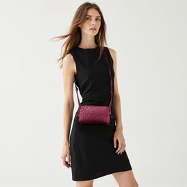 Raymaple Woven Crossbody Bag for Women Vegan Leather Small woven purse with Adjustable Straps Wine red