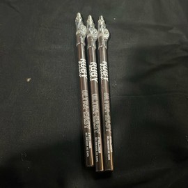 Ruby Kiss Lip Liner -Red & Black with Clear Application Tips Lipliner Makeup Cosmetic Smooth - Color: Brown