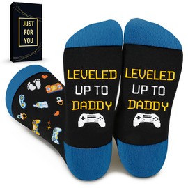 First Time Dad Gifts - Baby Announcement Gift for Gamer Husband, 1st Time Dad from Pregnant Wife, Mom - Funny Mens Socks for New Fathers, Expecting Dads - Leveled Up To Daddy, Video Game Themed Socks