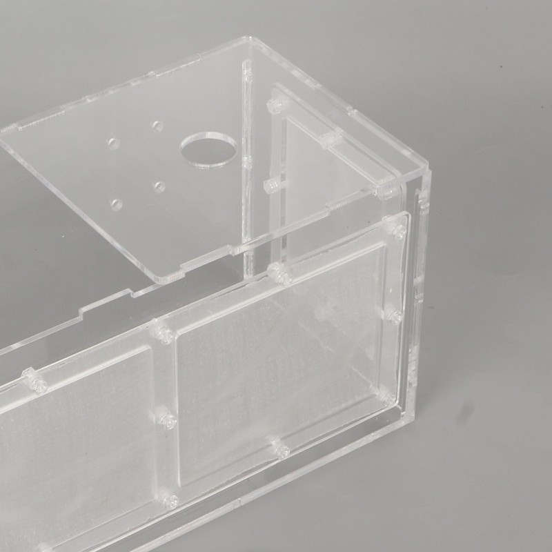 Fish Breeding Isolation Box Transparent Mesh Side Fish Tank Incubator