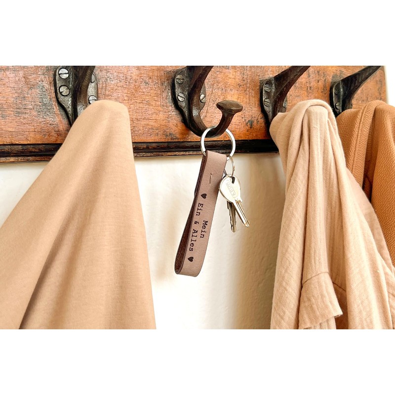 Gusti Aaron Leather Key Ring Beige Leather with Engraving My