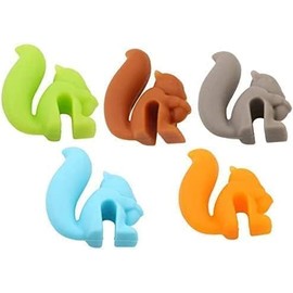 5Pcs Candy Colors Cute Squirrel Shape Silicone Tea Bag Holder Squirrel Drink Markers, Tea Bag Holder for Mug Gift Set Cup Hanging Tool Tea Bag Coasters Tea Accessories