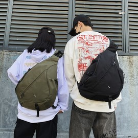 Men's and Women's Casual Body Bag Large Capacity Student Cross Bag slingback khaki 2ea