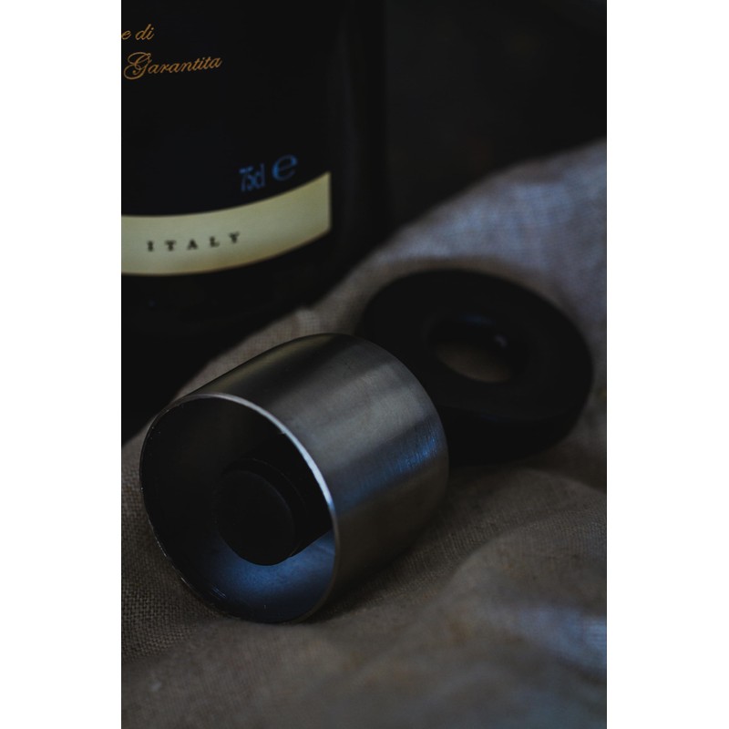 BarCraft Wine Bottle Stopper with Flip Top Ring Pull, Stainless