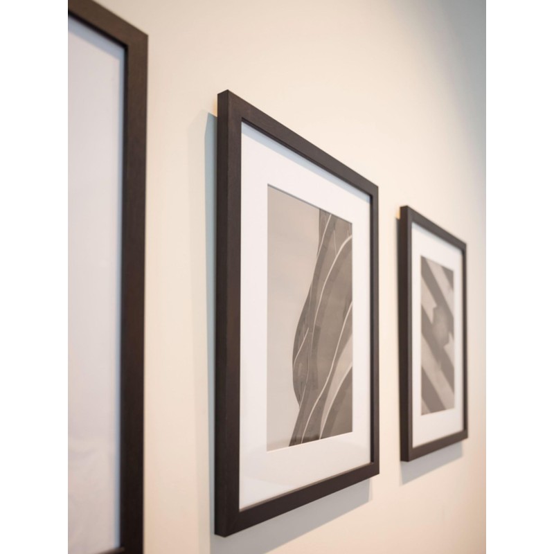 Deknudt Frames S66KF2 P1 18x24 Photoframe black wood