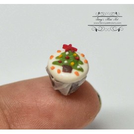 SMA 1:12 Dollhouse Miniature Christmas Tree Cupcakes/ Miniature Cakes HMN 913