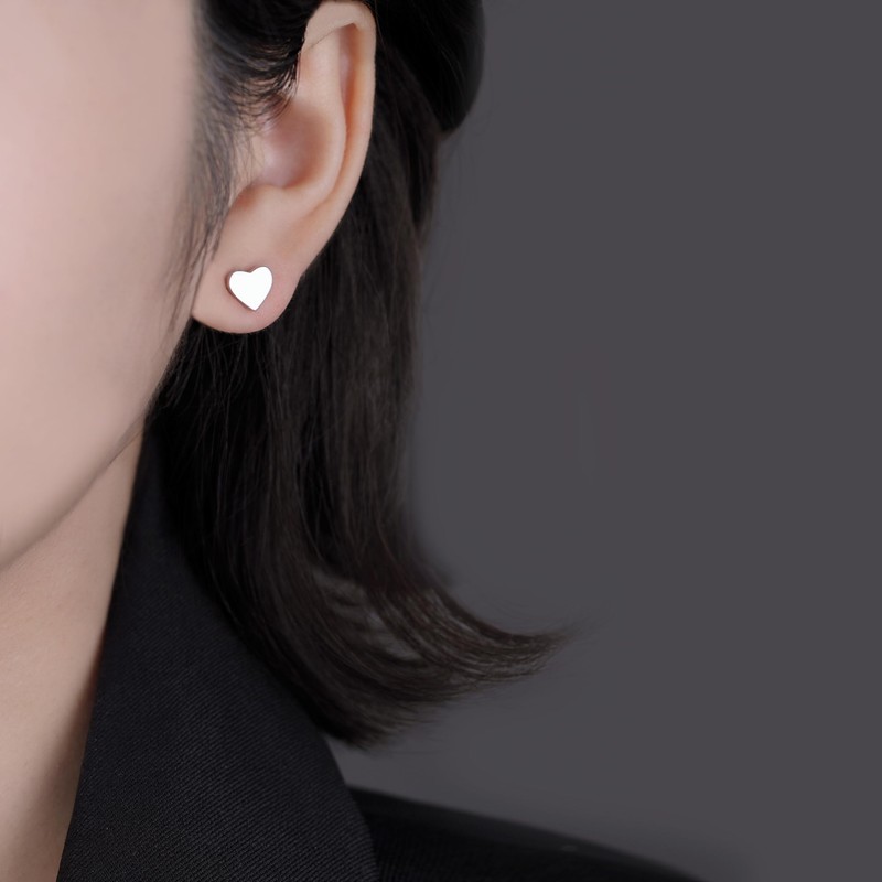 Reffeer Solid 925 Sterling Silver Small Heart Stud Earrings for