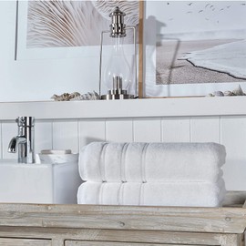 Christy Antalya Face Cloths | Set of 4 | 100% Turkish Cotton | 600GSM | Soft Plush Luxury Flannels | 4 Wash Cloths | Quick Dry | White