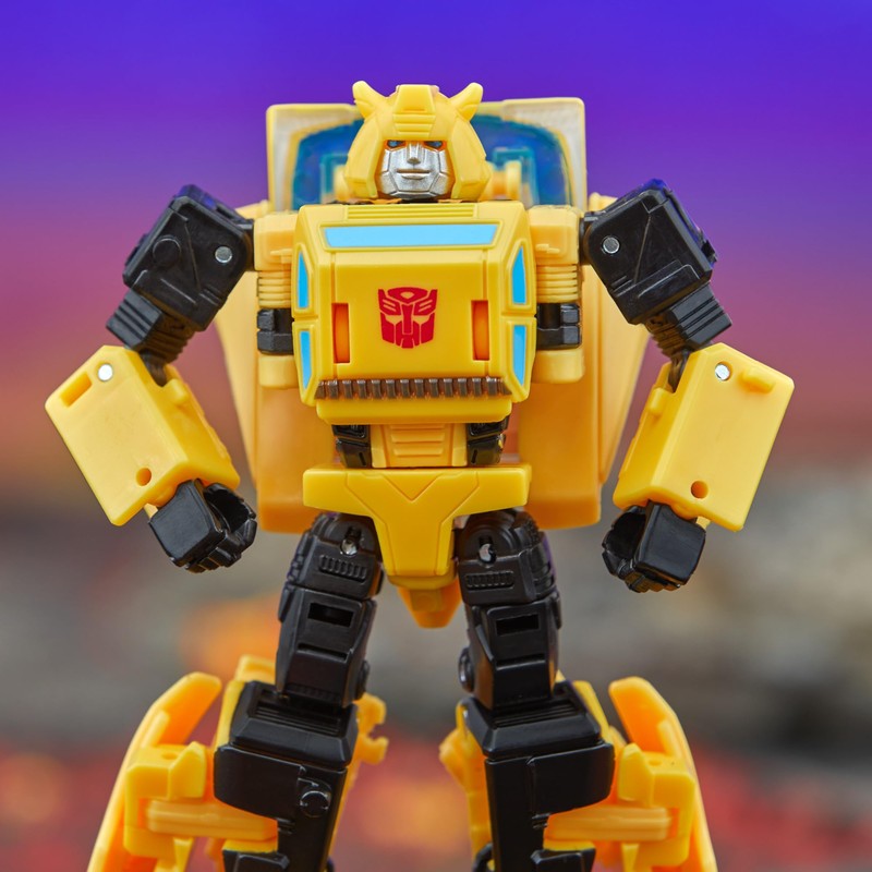 Transformers Legacy Deluxe Class Origin Bumblebee 5.5-inch Converting Action Figure,