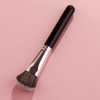 IPRESTA Flat Angled Foundation Brush with Black Wooden Handle foundation
