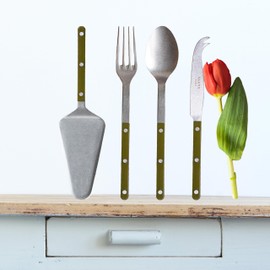 SABRE PARIS - 4-Piece Serving Set - Bistrot Vintage Collection - 2 Serving Flatware, Serrated Pie Server, Large Cheese Knife - Stainless Steel & Nylon - Dishwasher Safe - Fern Green - Mat Finish