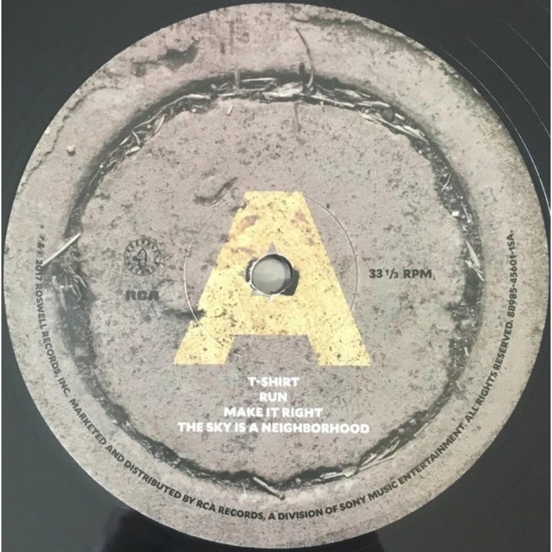 FOO FIGHTERS - CONCRETE & GOLD