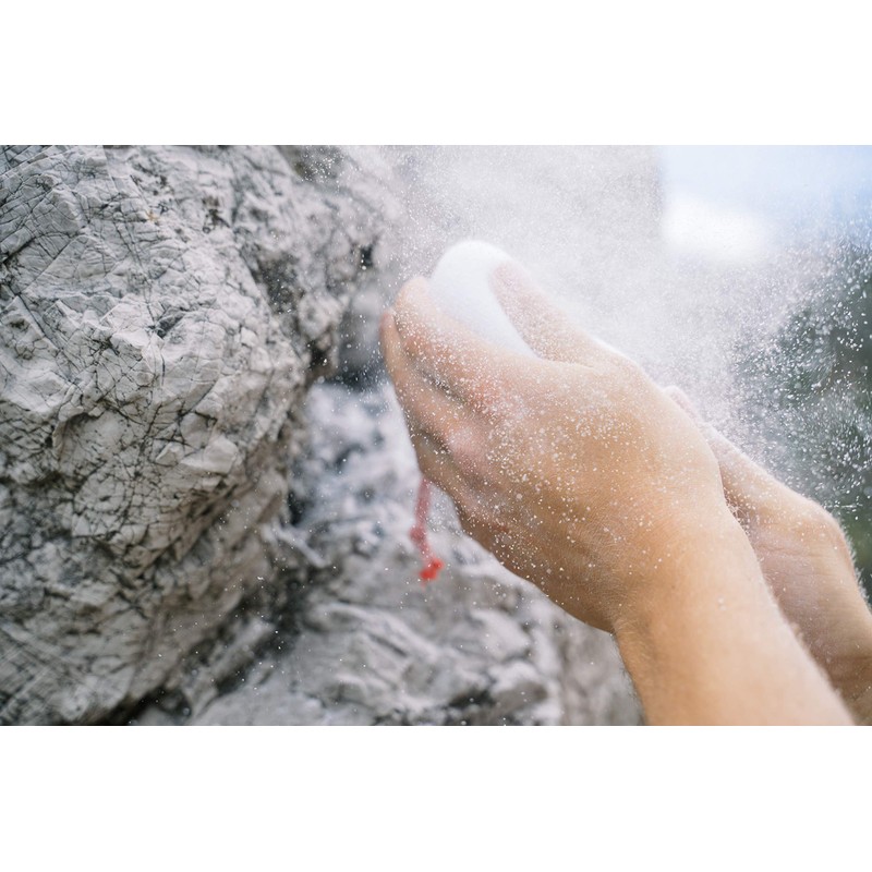 Seven Mountains Boulder Set for Extra Secure Grip, Black-Red Chalk