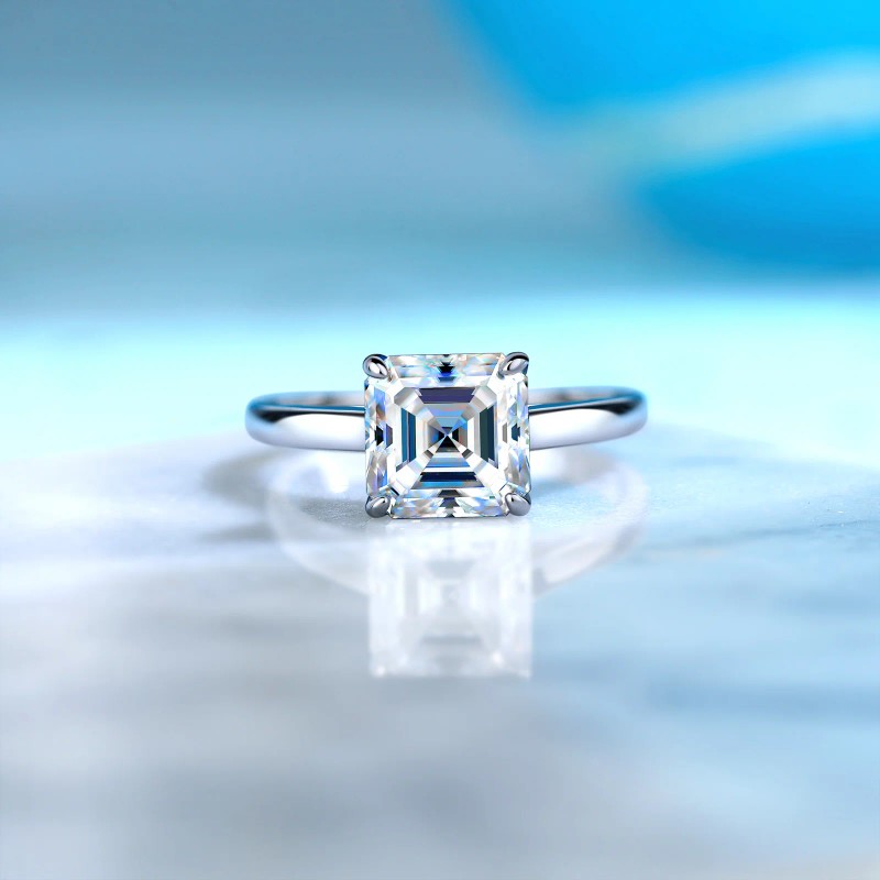 2.5 CTW Luxury Asscher Cut Solitaire Moissanite Engagement Ring S925