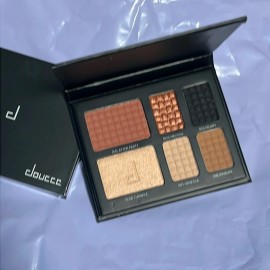 Doucce NEW sealed DOUCCE On The Go Face Palette Everyday Vegan Neutrals Cruelty Free