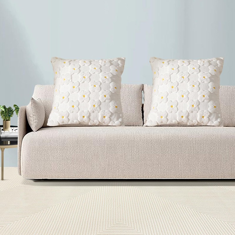 Leseogye 2 Pack Spring Summer Cushion Covers 18x18in, White Flower