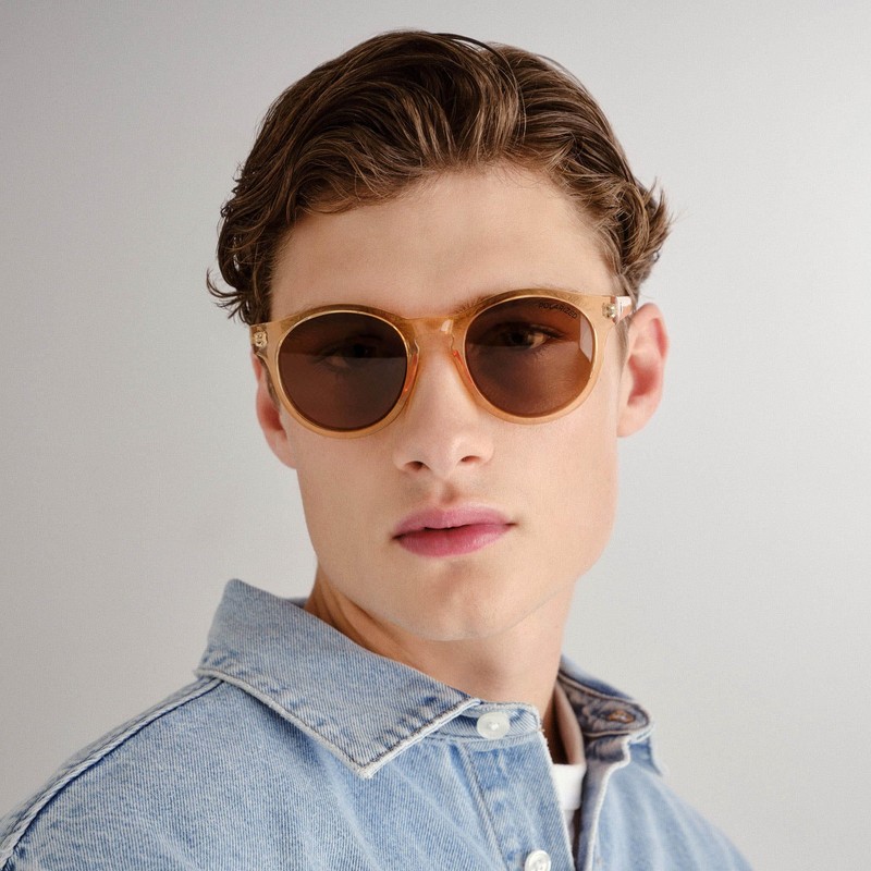 Le Specs Hey Macarena