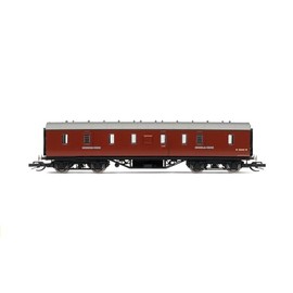 TT:120 Hornby Coach Car - TT4035 BR 50’ Passenger Brake, M31040M - Era 5 Train Toy, TT Gauge Carriage for Train Set, Rolling Stock Models for Adults - 1:120 Scale Model Gift