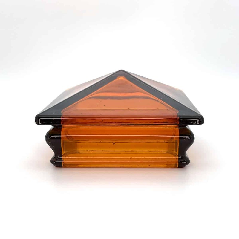 Woodway Glass Pyramid Post Cap, fits 3.5" Post, Amber, 1PC