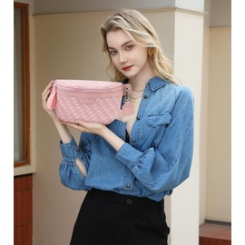 TINYAT Crossbody Fanny Pack for Women Trendy Crossbody Sling Bag with Adjustable Wide Strap Belt Bag Chest Purse for Travel