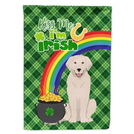 Caroline's Treasures WDK4841GF Cream Golden Retriever St. Patrick's Day Garden Flag Mailbox Flag Decorative Yard Flag Banner Outside Patio Artwork Yard Flower Beds, Garden Size, Multicolor