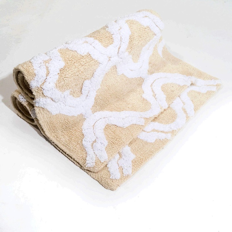 Chesapeake Merchandising Inc. Double Quatrefoil Bath Rug Set, 24" x