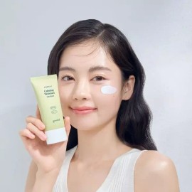 Goodal 구달 맑은 어성초 진정 수분 선크림 AD 227691 Gudal Clear Houttuynia Cordata Calming Moisture Sunscreen AD 227691 [FREE]