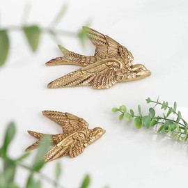 LIFKOME Home Decor Outdoor Decor 2Pcs Resin Swallow Birds Wall Sculpture 3D Flying Birds Wall Art Sculpture Ceramic Hanging Swallows Sparrow Birds Wall Decor (Small+Large) Home Decor Outdoor Decor