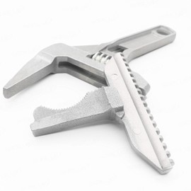 SABLUE Adjustable Wrench Spanner Reversible Jaw Pipe, Self-gripping angled teeth grip pipe, Wide Jaw Large Openings Short Shank Repair Tool Washbasin Tube Nut (Teeth Arc Silver)