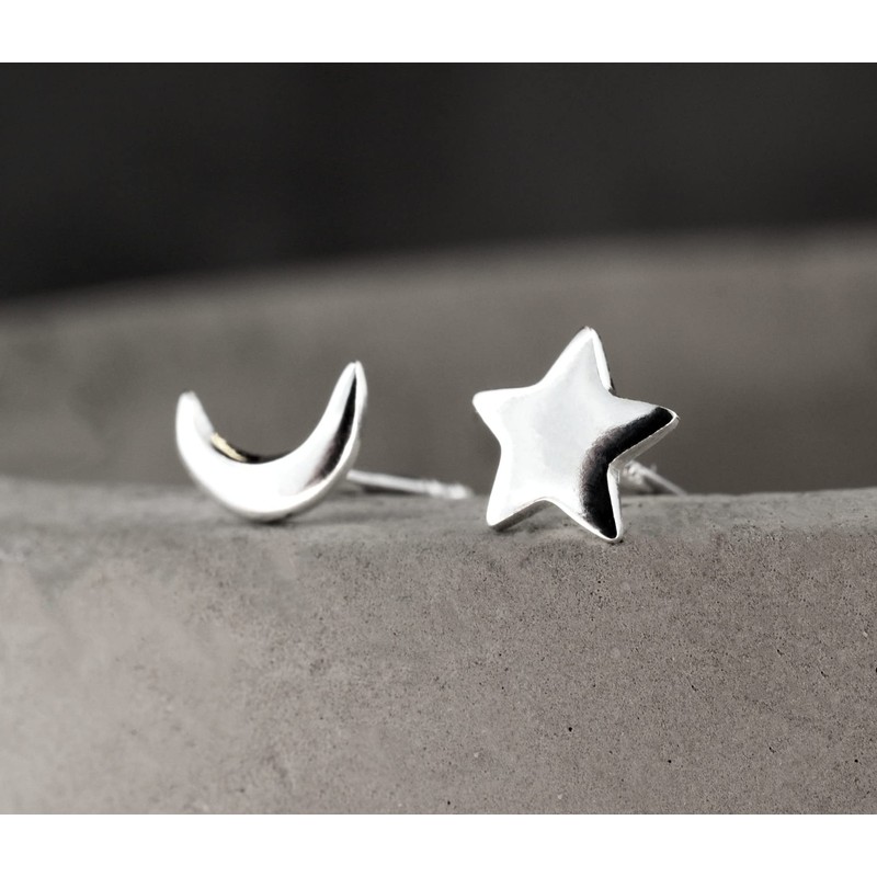 925 Sterling Silver Mini Stud Earrings Moon and Star