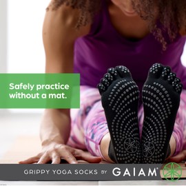 Gaiam Yoga Socks Medium/Large Unisex Adults Grey 2 Pairs