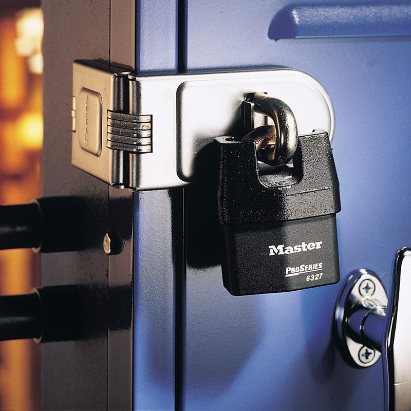 MASTER LOCK Heavy Duty Weatherproof Padlock [CEN Insurance Approved] [Closed