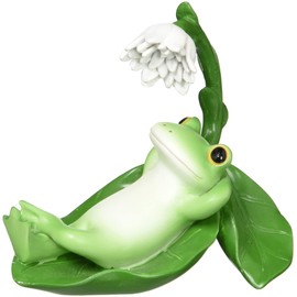 Daikai 73737 Copo Frog Lying on Leaves 4.2 x 3.1 x 3.3 inches (10.8 x 7.8 x 8.5 cm), Green