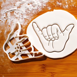 American Sign Language Finger Alphabet Y Cookie Cutter, 1 Piece