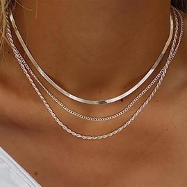 Gold Layered Necklace for Women Stackable Beaded Pearl Choker Necklace for Teen Girls Retro Baroque Pearl OT Clasp Neckalce Dainty Herringbone Necklace Hip Hop Paperclip Chain Neckalce (M)