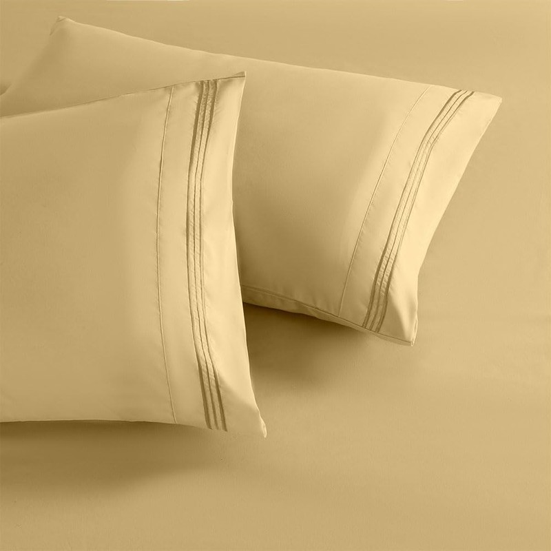 2 Pack Pillow Cases King, Soft Microfiber Pillowcases Gold Pillow