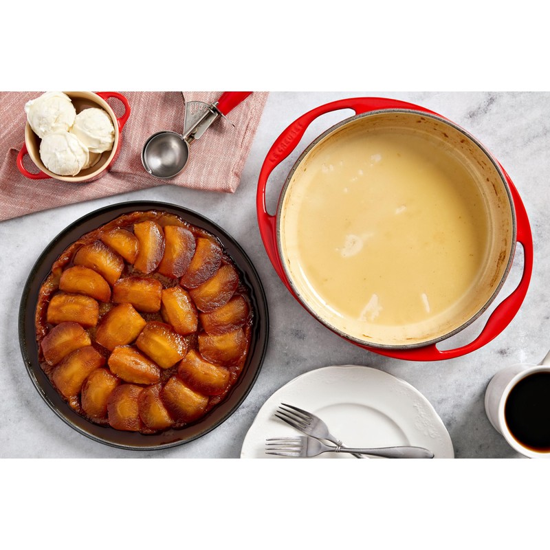 Le Creuset Enameled Cast Iron Traditional Round Tarte Tatin Dish,
