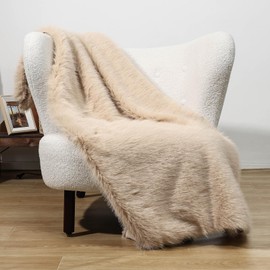 HSOFTIFY Faux Fur Blanket 50"x60"- Luxuriously Soft, Elegant, Home Décor, Picnics, and Travel,Velvet Back (Beige Apricot)